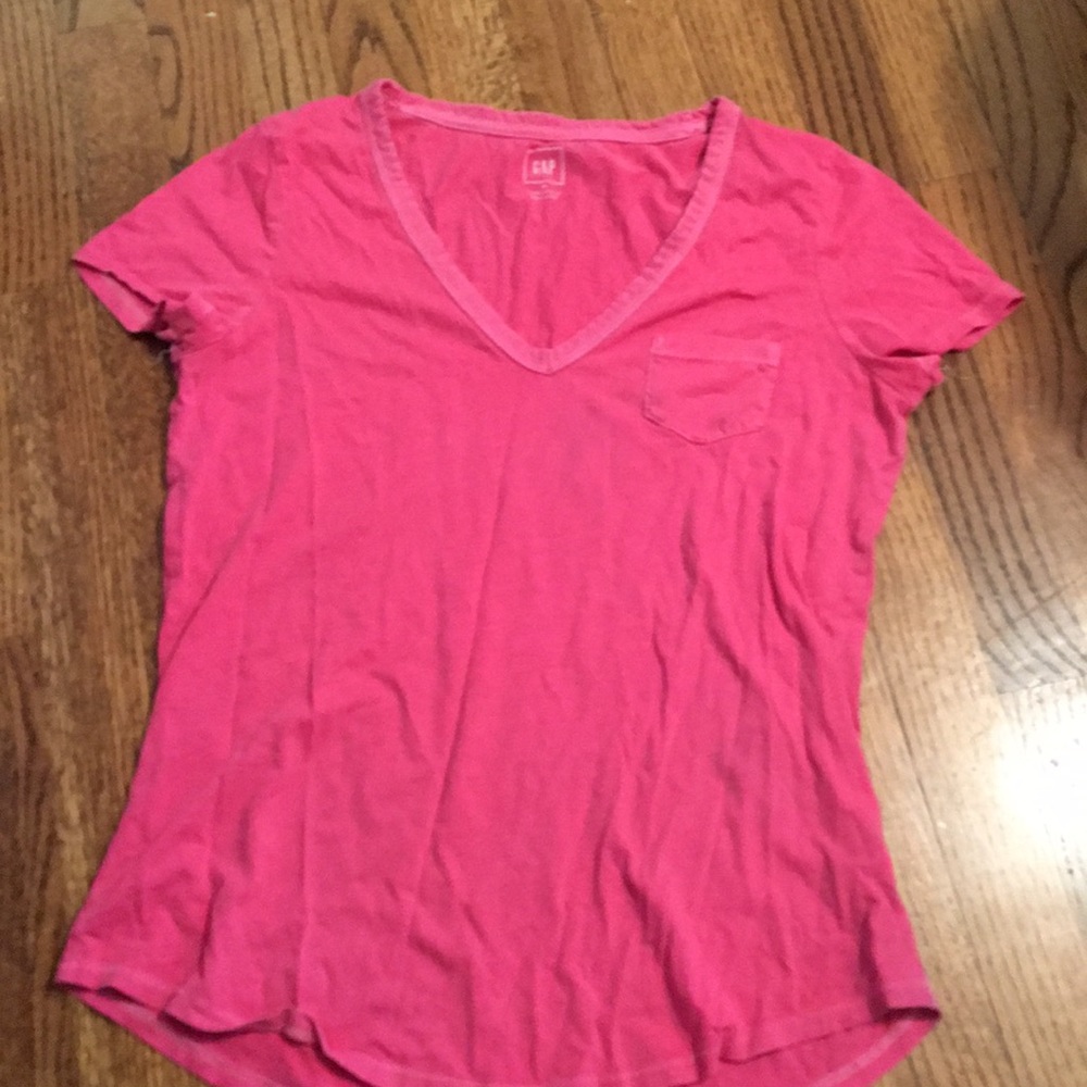 V neck tee